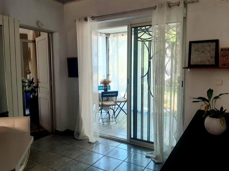 Charmante Maison De Ville Avec Jardin 佩皮尼昂 外观 照片